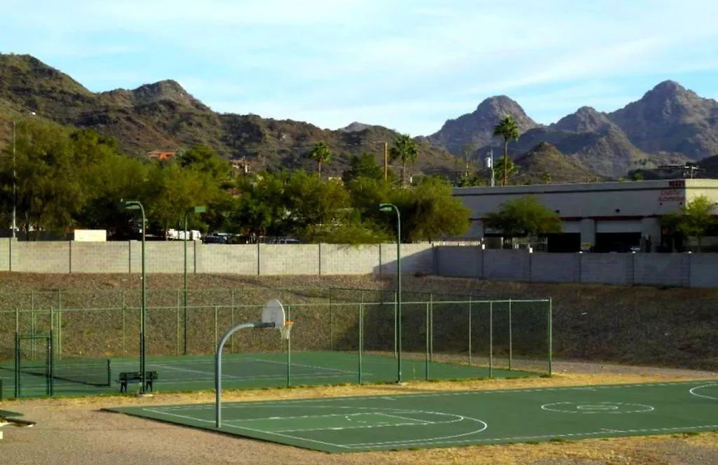 Private Corner Of Resort -- ½ Mile Walk To Nature Trails At N. Mtn. Preserve! Phoenix United States